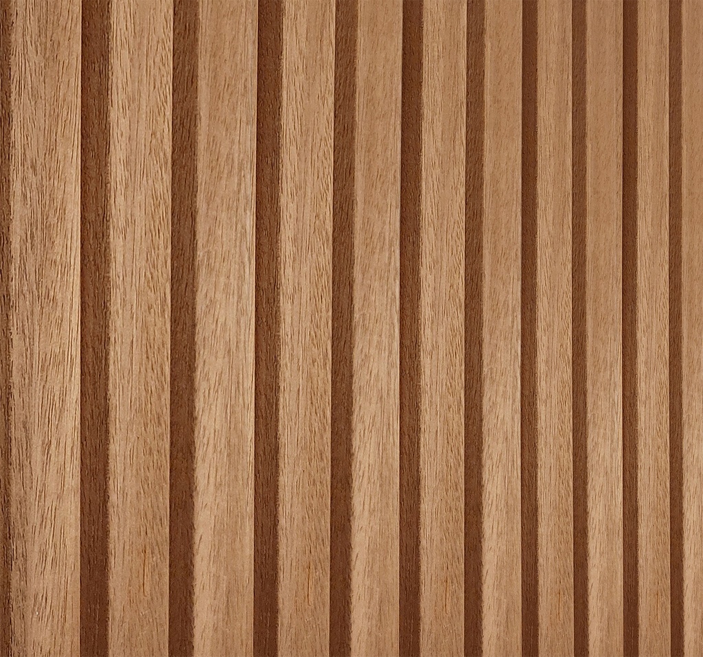 Enkelzijdige wand C met Thermo Triple profiel, ayous, hoogte 224 cm.