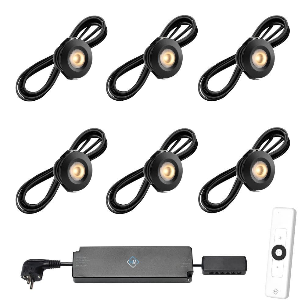 Set spots zwart, 6 stuks. Inclusief trafo, afstandsbediening en kabel van 5 meter.