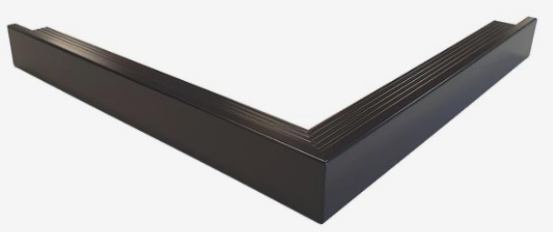 Aluminium daktrim buitenhoek, 4,5 x 4,5 x 40 cm, zwart RAL 9005.