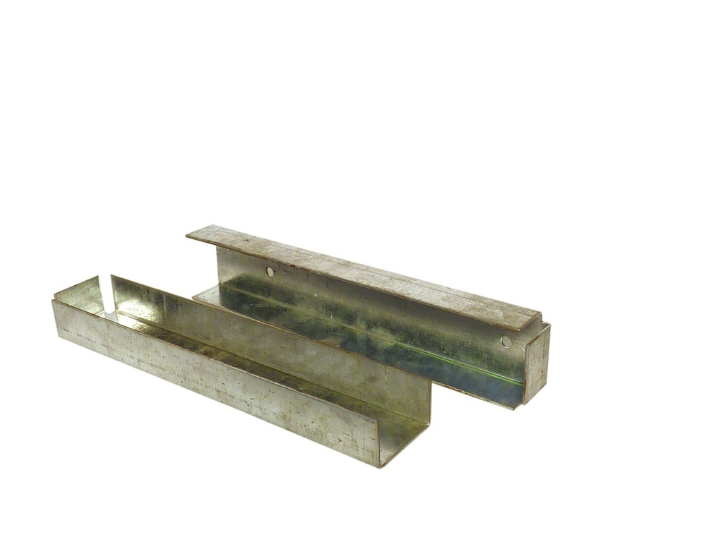 U-profiel t.b.v. betonplaat muur- of hoekbevestiging.