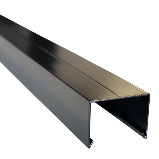 [1060251] Aluminium afdekkap met sponning (5,1 cm) 4,5 x 6,1 x 179,5 cm, zwart RAL 9005.