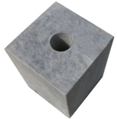 [ARD-06] Arduinen sokkels / Blauwe hardsteen / ARD-06 / Buitenzijde: 180x180mm / Facetrand 2mm / Opening: 50mm / Hoogte: 250mm